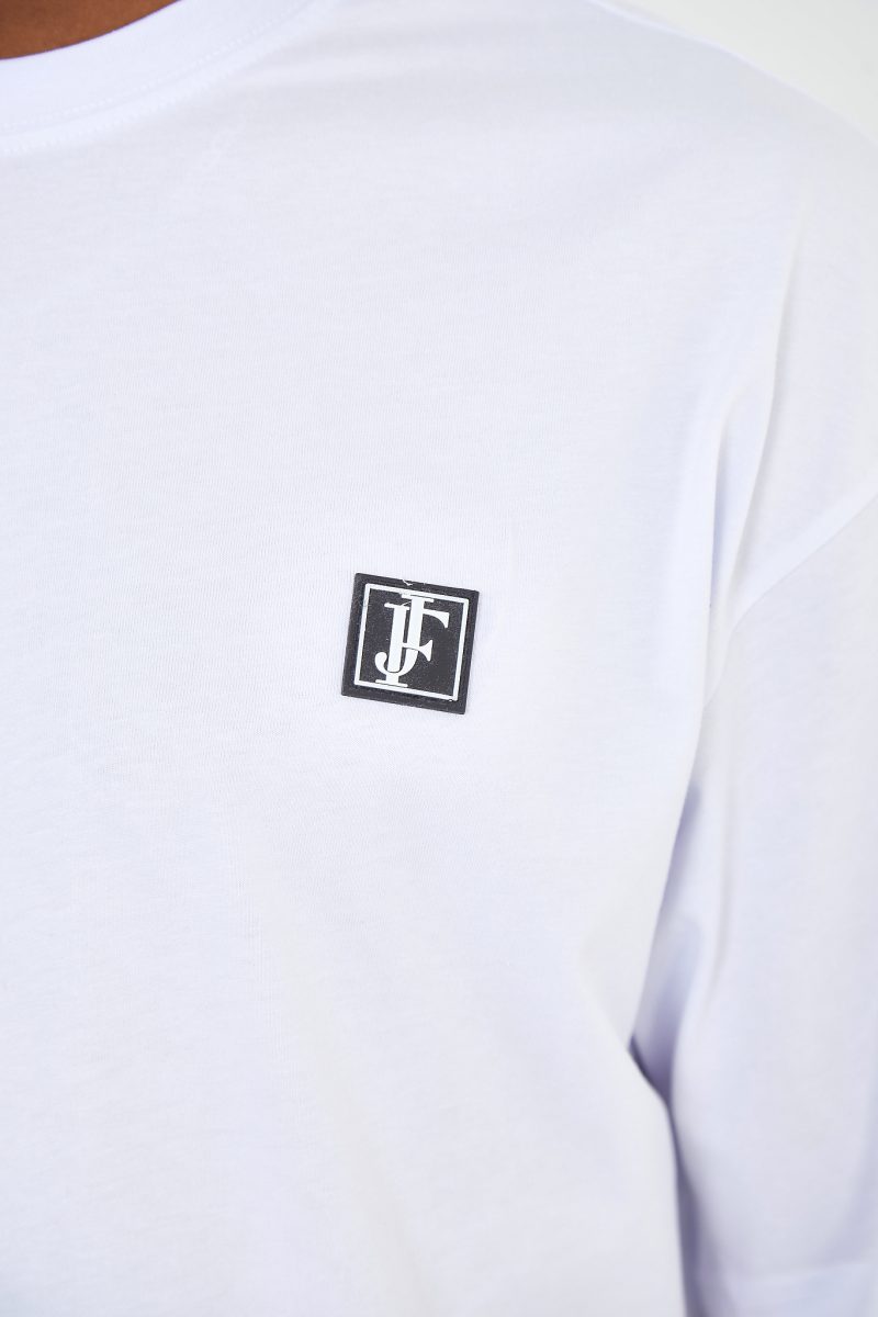 AE4D90CB-F5E7-453A-8BE8-47138CC22C45