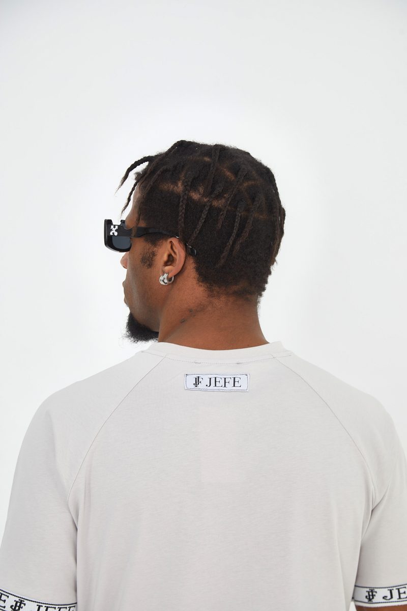 DE08DFF2-9745-4C38-8EEF-108B960191E8